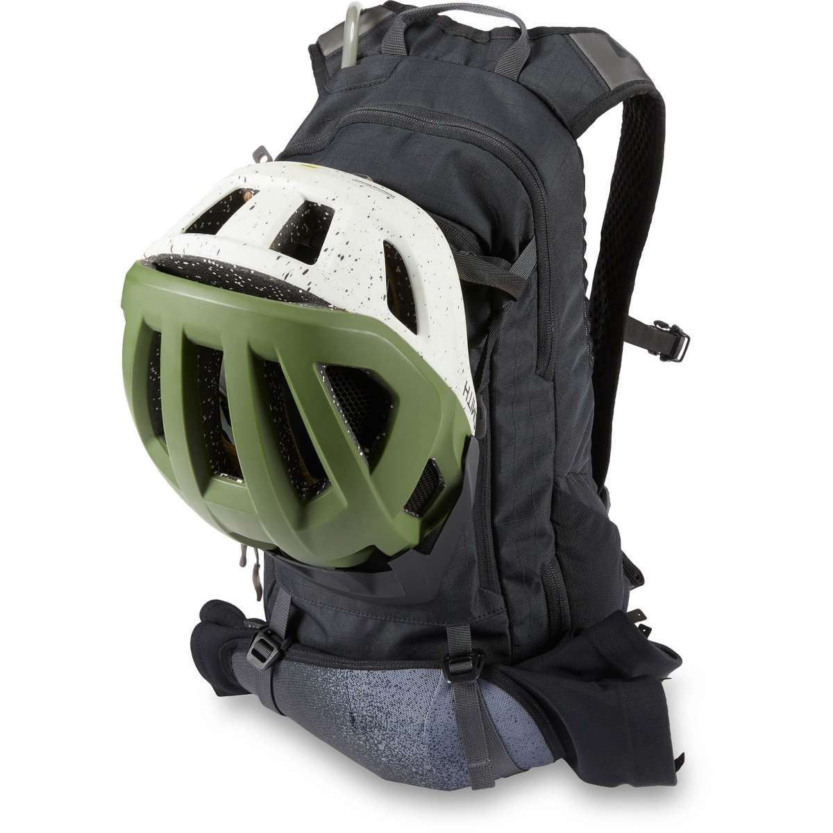 Купить велорюкзак DAKINE с резервуаром SYNCLINE 12L BLACK со скидкой в ...