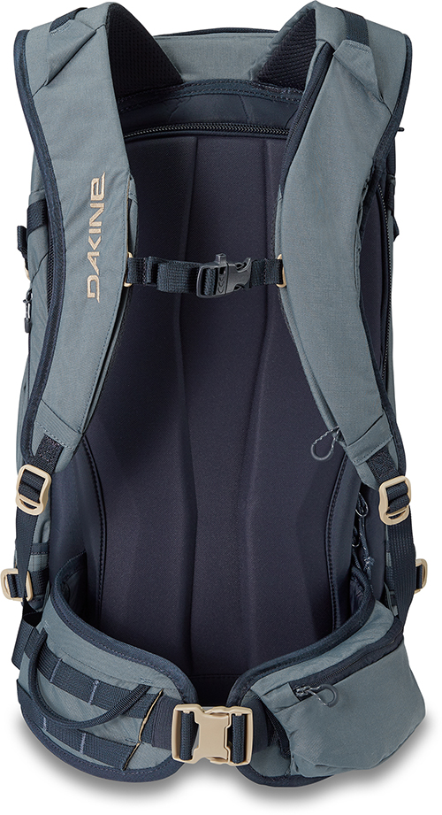 Купить туристический рюкзак DAKINE POACHER 32L DARK SLATE в официальном ...