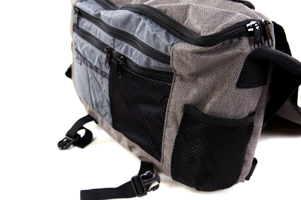 DAKINE Messenger Bag SM HERRBN Dakine.ru