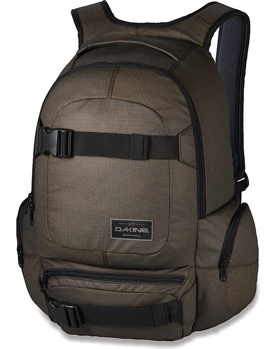 Dakine daytripper skate backpack deals
